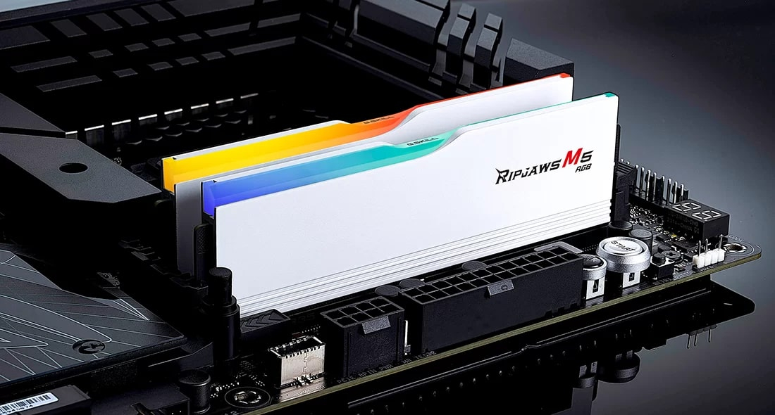 GSKILL Ripjaws M5 RGB 32 GB (2x16) 6400MHz CL36 DDR5 Gaming Ram (F5-6400J3648F16GX2-RM5RW)