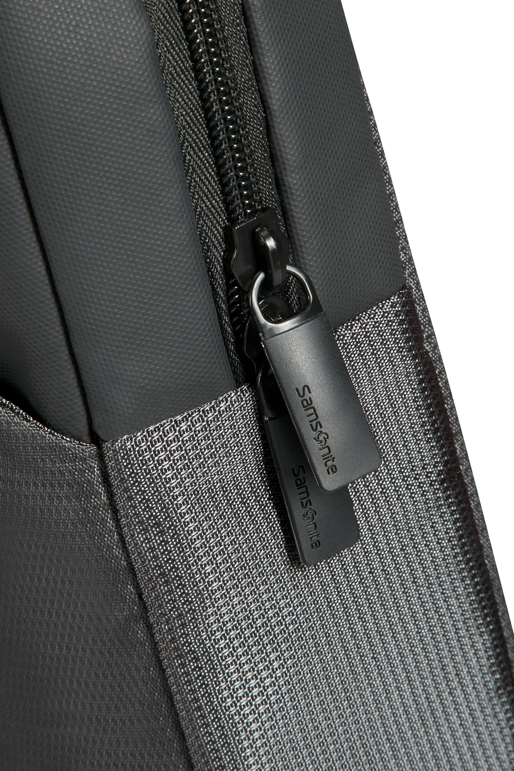 SAMSONITE 16N-09-003 17.3″ Qibyte Notebook Çantası Antrasit 