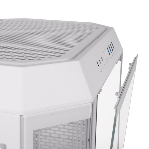 Thermaltake The Tower 600 Snow Temperli Cam USB 3.0 ATX Mid Tower Oyuncu (Gaming) Kasası