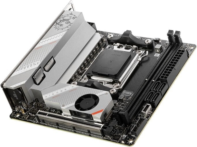 MSI MPG B650I EDGE WIFI Soket AM5 DDR5 6600(OC)MHz Mini-ITX Gaming Anakart