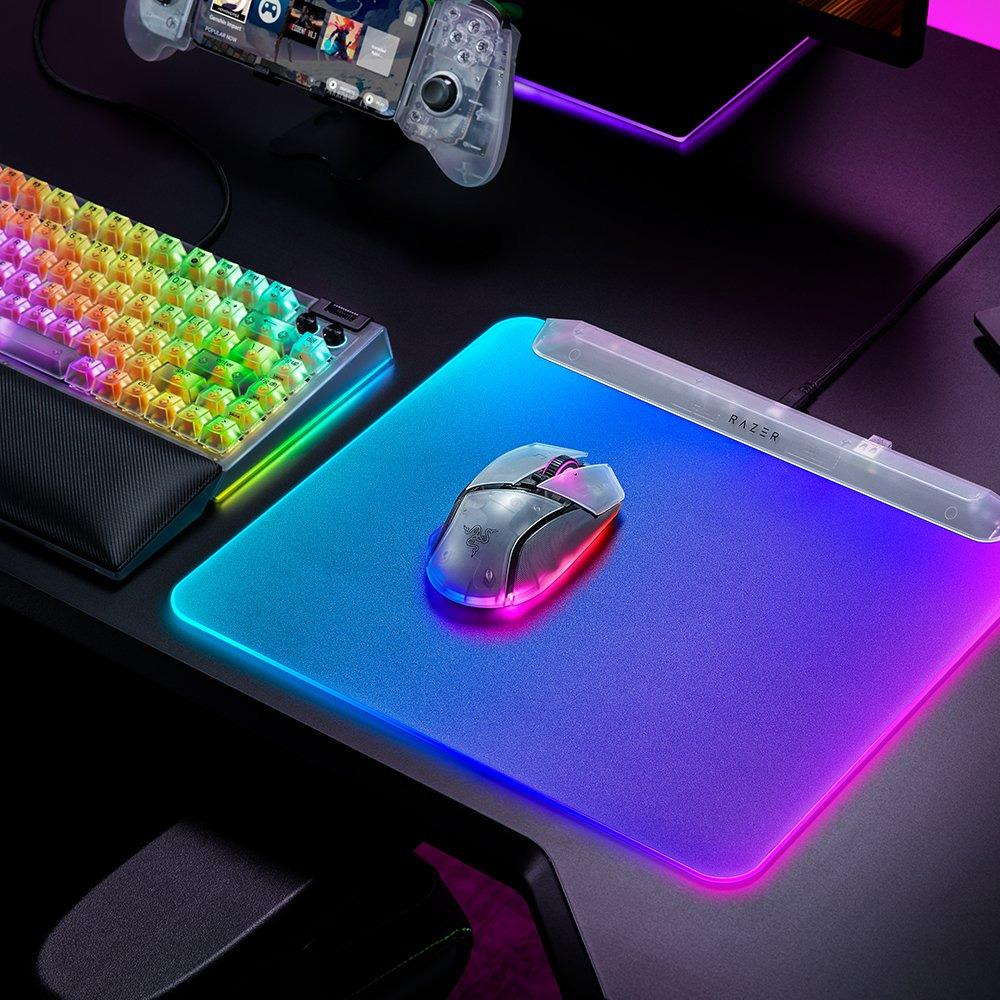 Razer Firefly V2 Pro Phantom White Edition RGB 27×36 4.6mm Mikro Dokulu Mouse Pad