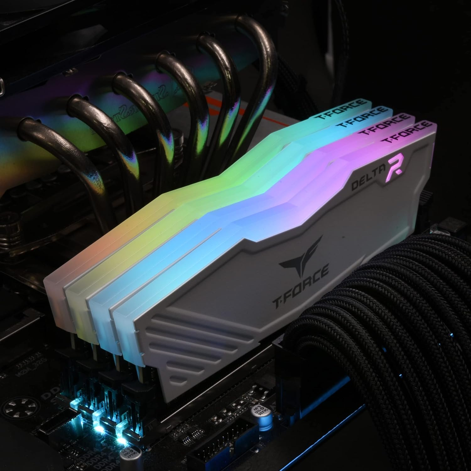 Team T-Force Delta RGB White 16GB 2x8GB 3200MHz CL16 DDR4 Gaming Ram